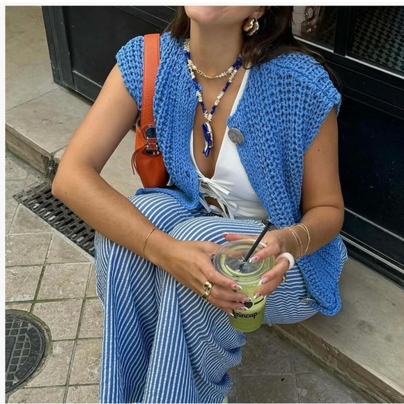 Womens Crochet Chunky Knit Top Sleeveless Button Down Crop Tops Trendy - Picture 3 of 7